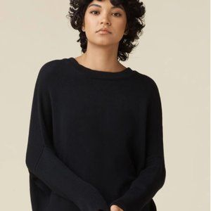 Vetta Oversized Sweater
